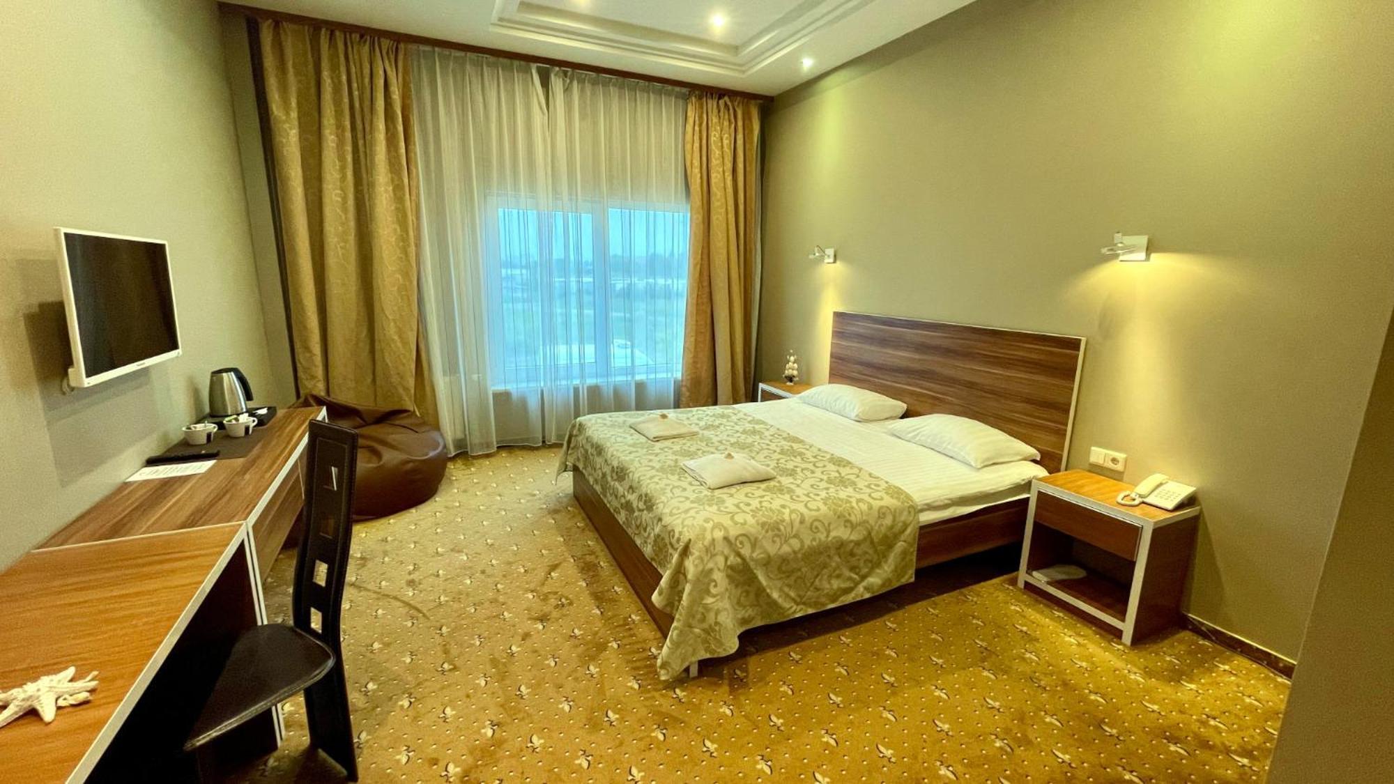Riga Unimars Hotel Luaran gambar