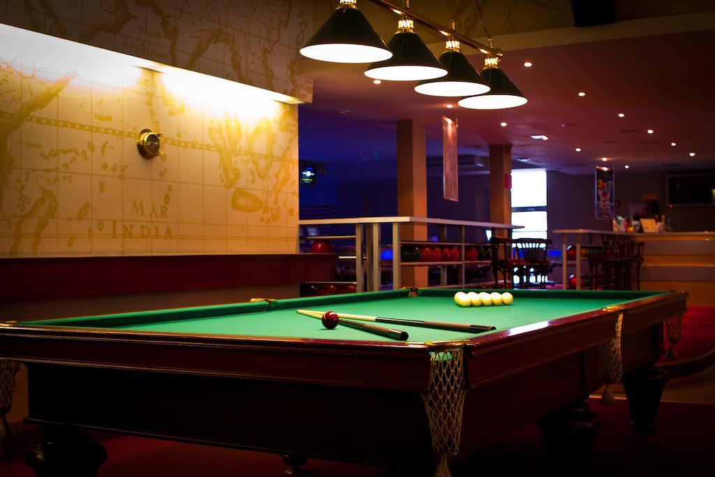 Riga Unimars Hotel Luaran gambar
